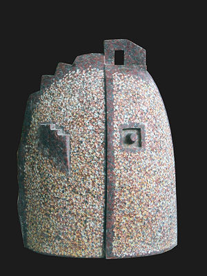 2008 - La porta del sole - Granito rosso rubino cm 30x42x18